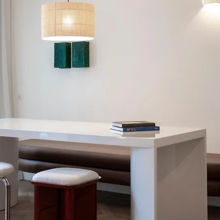 Aparthotel Montaigne